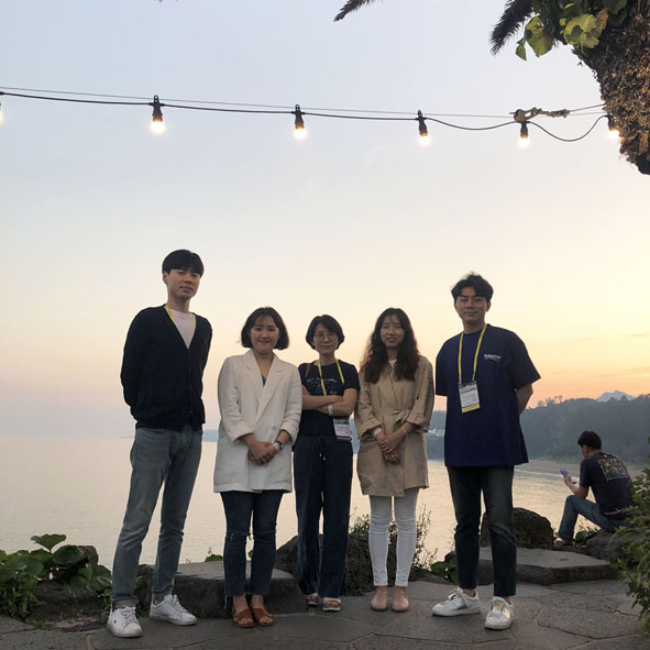 20190602-20190605 KSBMB international Conference 2019  단체사진 줄임.jpg